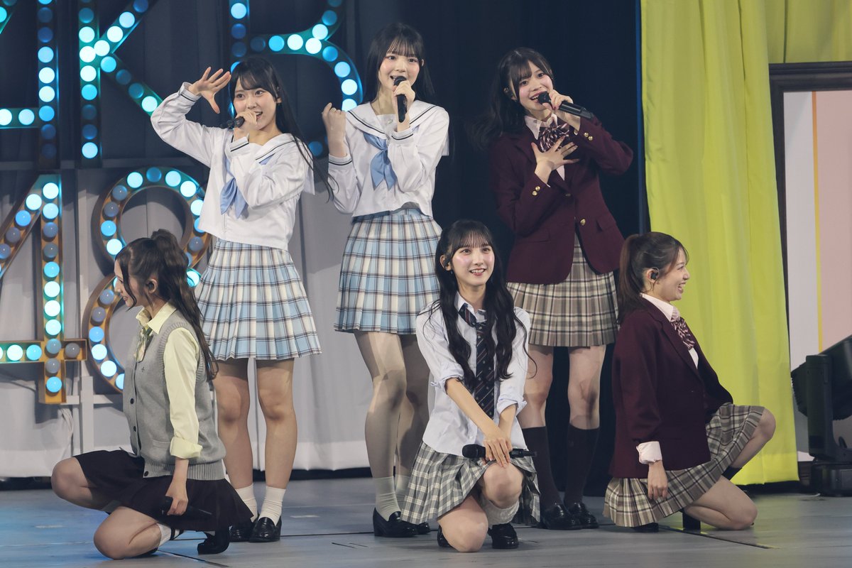 1041marurun's tweet photo. 2026.9.26Kアリーナ横浜 
この時って期で衣装が違うのか？
いまさら…  
#長友彩海 
#畠山希美 
＃正鋳真優
＃迫由芽実
＃大賀彩姫
＃丸山ひなた
#AKBサンコンコン https://t.co/LaU97lYEzZ