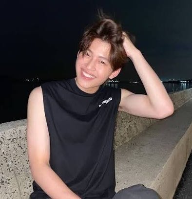 IconicRankings's tweet photo. 🏆 The Most Shining Star of Thailand🏆
FINAL RANKINGS (via Starlight Awards)

1. Phuwin Tangsakyuen – 230,097 votes
2. Pond Naravit – 198,517
3. Save Worapong – 166,839
4. Mable Siriwalee – 162,491
5. Becky Armstrong – 154,979
6. Freen Sarocha – 151,982
7. Auau Thanaphum – 146,428
8. Mark Jiruntanin – 145,954
9. Pangjie Paphavarin – 140,640
10. Junior Panachai – 135,307
11. Noey Kanteera – 124,243
12. Janhae Ployshompoo – 123,397
13. Dunk Natachai – 117,269
14. JingJing Prariyapit – 114,304
15. Namneung Milin – 113,051
16. Miu Natsha – 111,607
17. Boun Noppanut – 106,823
18. William Jakrapatr – 101,009
19. Prem Warut – 94,501
20. Pavel Naret – 92,241