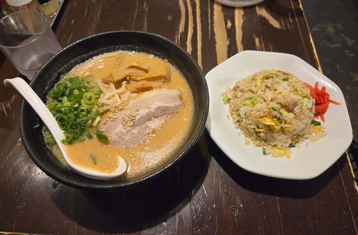 90_hobby's tweet photo. 今回もラーメン食べたし、今日の宿に向かう！ https://t.co/CtLqAUOZ9l