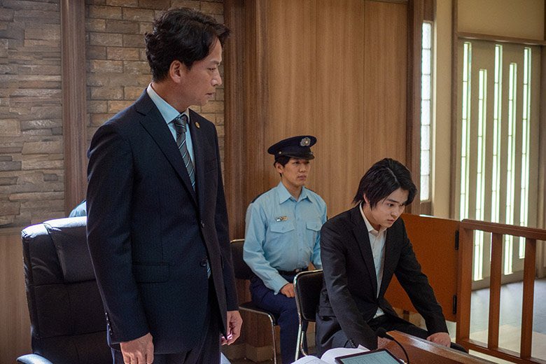 movie___ak's tweet photo. ドラマ「#事件」

9/16からNetflixで配信された法廷サスペンス🧑🏻‍⚖️
なかなか内容も複雑で濃くて見応えあった📺
裁判という場所で事実とは異なる展開になってしまったらそれこそ事件になってしまうなぁと考えさせられる。この事件の陪審員は難しすぎる😂一体何が本当の悪なのか。
4話でサクッと見れる✌︎ https://t.co/n3aUyDIFKy