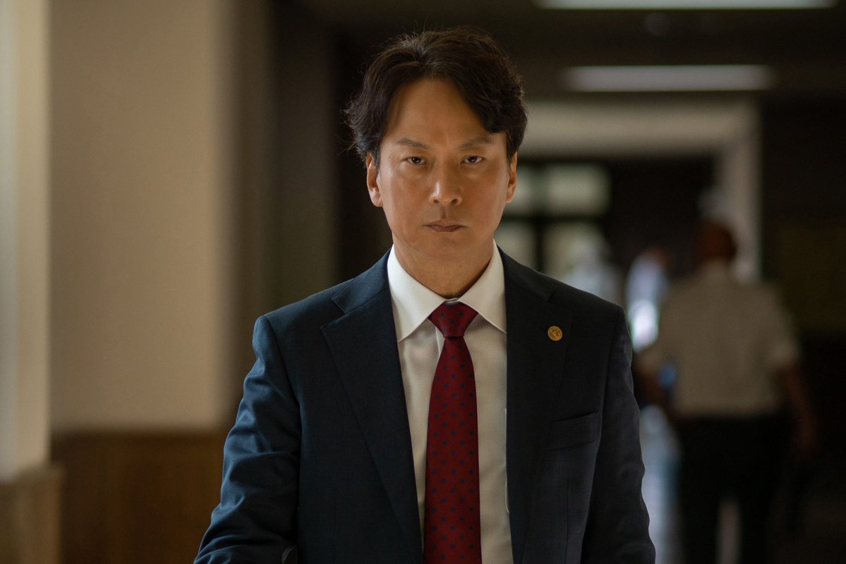 movie___ak's tweet photo. ドラマ「#事件」

9/16からNetflixで配信された法廷サスペンス🧑🏻‍⚖️
なかなか内容も複雑で濃くて見応えあった📺
裁判という場所で事実とは異なる展開になってしまったらそれこそ事件になってしまうなぁと考えさせられる。この事件の陪審員は難しすぎる😂一体何が本当の悪なのか。
4話でサクッと見れる✌︎ https://t.co/n3aUyDIFKy