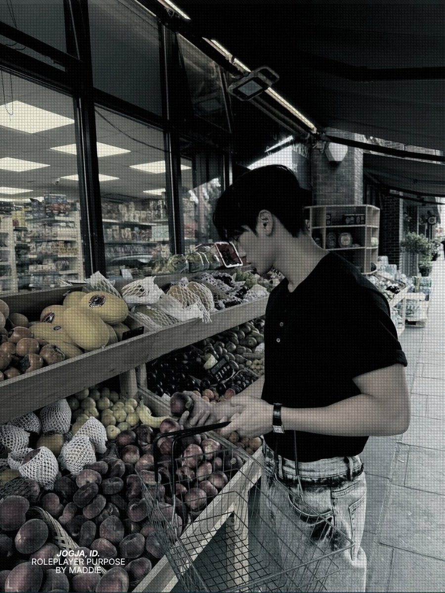 pendxnts's tweet photo. ㅤ
⟟ 𝘽𝙚𝙧𝙞𝙣𝙜𝙝𝙖𝙧𝙟𝙤 𝙈𝙖𝙧𝙠𝙚𝙩, 𝙔𝙤𝙜𝙮𝙖𝙠𝙖𝙧𝙩𝙖.
━━━━━━━━━━━━━━━━━━━━━
“Spent the whole day walking around with Dion, stealing his knowledge about 'How to make an easy but great taste coffee' also talking about the possibilities ahead.”
ㅤ https://t.co/FsHckdtCag