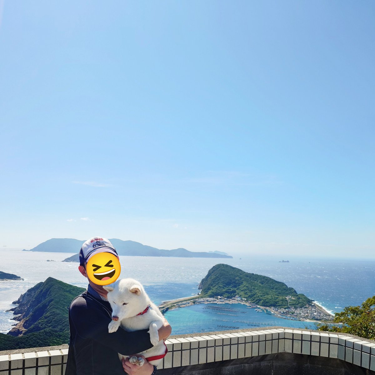 capi_okapi's tweet photo. 白柴キャンツー1355km⑦
〜柏島編〜

#柴犬 #柏島 #柏島ヴィレッジ #絶景展望所 #shibainu https://t.co/k0yWz4jm8u