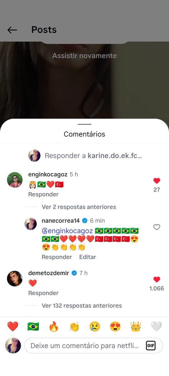 NCorrea94352's tweet photo. İdolümüzün biz hayranlarla etkileşimini görmek çok güzel... @dmtzdmr Seni çok seviyorum 👏👏👏👏.
#demet
#netflixbrasil
#adimfarah https://t.co/YTJbRzMLbb