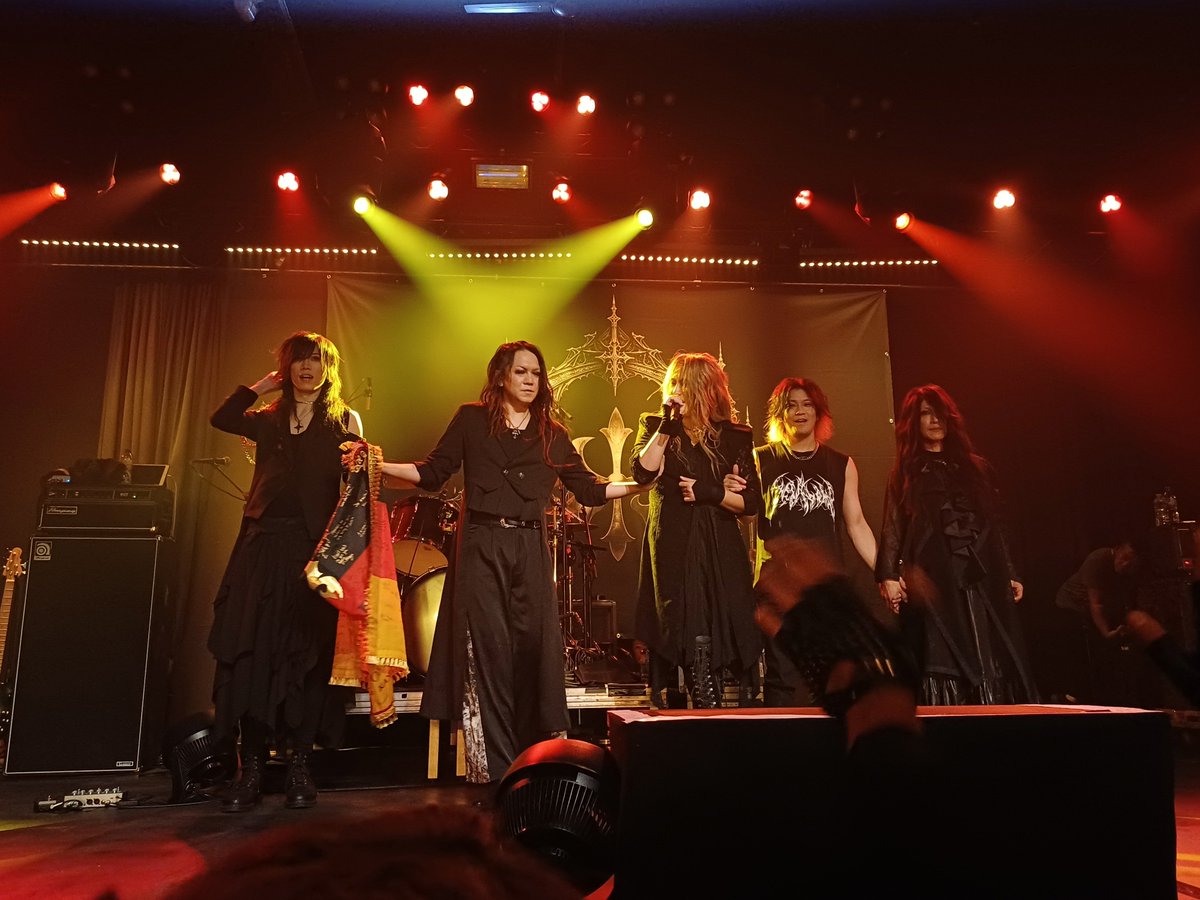 urei_no_hana's tweet photo. kamijo show last night was amazing as always🥹🖤 https://t.co/ijUMS1EN0l