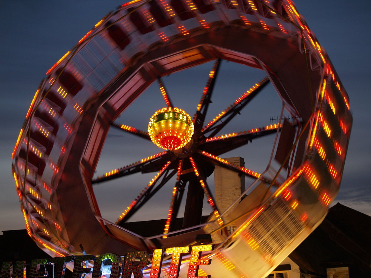 StratfordDC's tweet photo. 🚧 Stratford-upon-Avon Mop Fair road closures
Town centre roads will be closed: 🎡 11 Oct, 00:01 to 13 Oct, 7:30am 🎡 Runaway Mop: 23 Oct, 00:01 to 25 Oct, 6:30am
Please plan ahead, allow extra time and check parking before travelling. https://t.co/zfjyRGBSu5