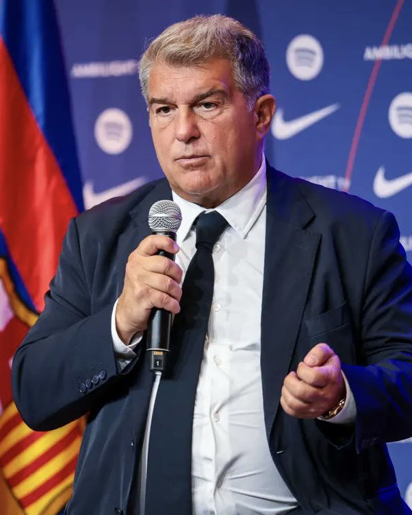 spordepormedya's tweet photo. Joan Laporta: "Bir gün araya kimseyi sokmadan Inter başkanı Marotta ile konuştum. Lautaro'yu takımımda görmeyi çok istediğimi söyledim ama lafımı bitirmeme bile izin vermedi. 

Oyuncunun satılık olmadığını net bir şekilde belirtti." https://t.co/d5FnEAUzgY
