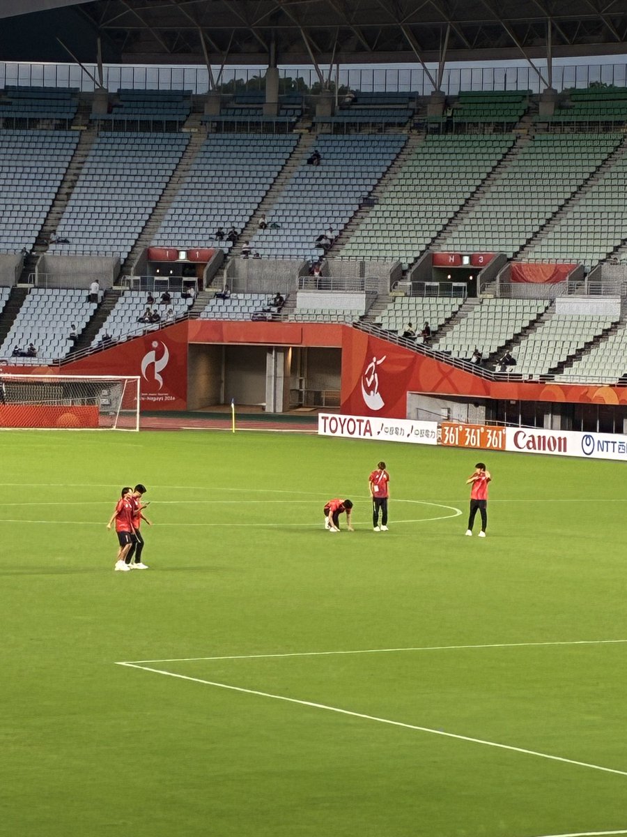 azato_irohas's tweet photo. 夢樹発見〜👀🌸🌸
頼んだで〜⚽️🥅

#セレッソ大阪
#アジア大会 https://t.co/6XcJ8jOuyS