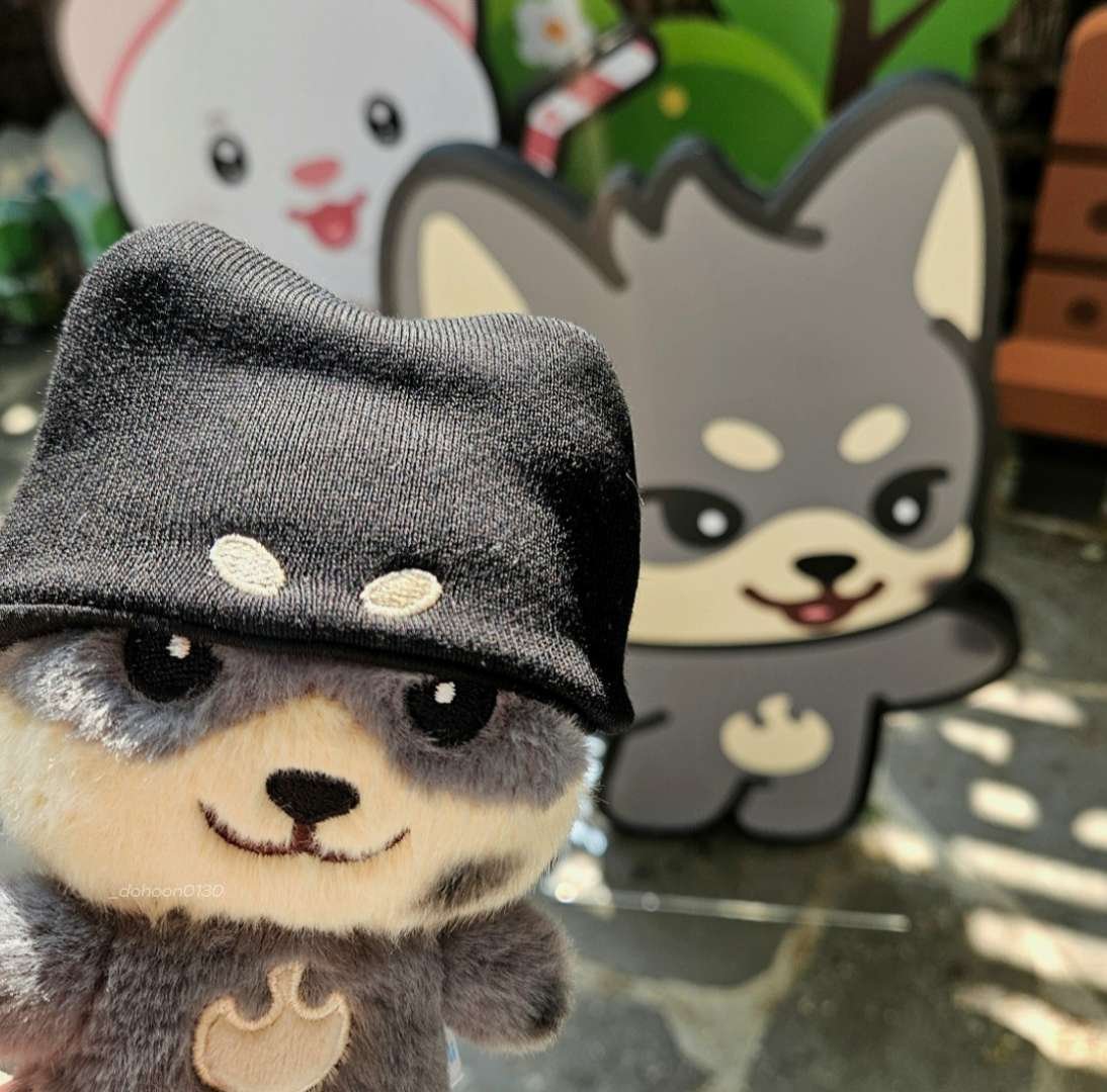 _dohoon0130's tweet photo. 내 도쥬니 예뻐🖤
#도훈 #DOHOON #ドフン
#TWIMI #투위미 #DOJUNI #도쥬니 https://t.co/XDLgdJfe2a