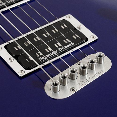 Presto_guitarin's tweet photo. 304 Guitarsのギターが面白そうです。

フレットボードがステンレスの削り出しとなっており、指板、フレット、ナットが一体構造となっているため、サスティンや耐久性に優れているようです。

ブリッジはオクターブ補正が出来ないことが心配ではありますね。

このフレットボードだけ欲しいです☺️ https://t.co/EAJTnE6o23