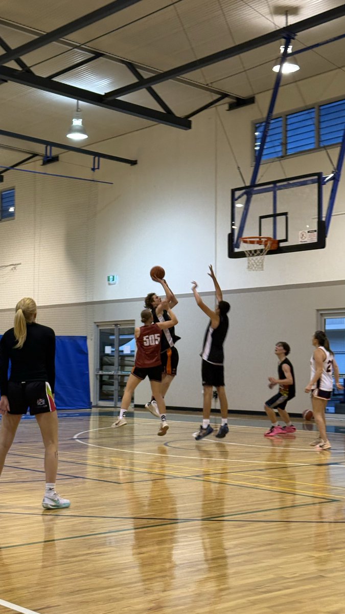 Siennawbb's tweet photo. Had a great training session at the Brisbane Bullets Athlete Academy @BrisbaneBullets https://t.co/pwwttAYINh