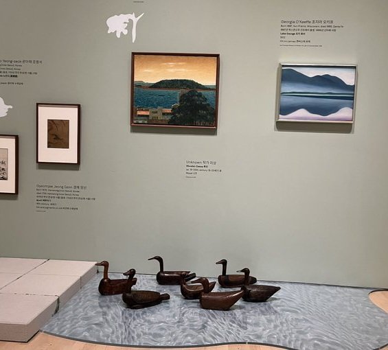 kookyun's tweet photo. Namjoon went from making DTS with snow 5 years ago to showing 7 ducks at his first museum exhibition https://t.co/JH8JG1Bevx