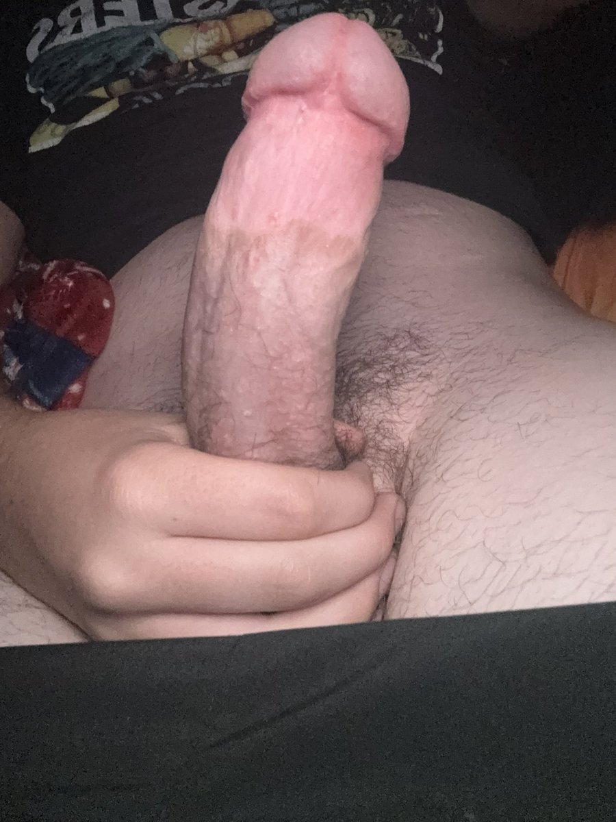 RyanJRobertsOF's tweet photo. Cum and get it https://t.co/La2AoFp2ok