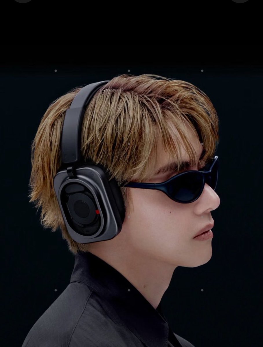 letkholl's tweet photo. NEW GLOBAL BRAND AMBASSADOR FOR NOTHING, A HEADPHONE (1) PRO! https://t.co/z4vC1CZ8VG