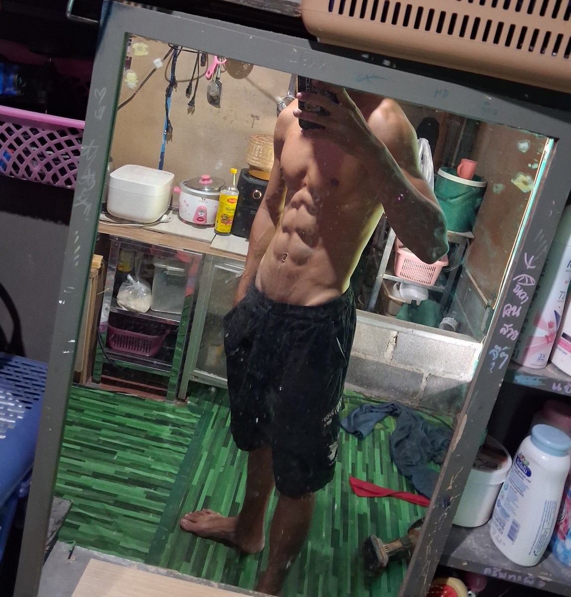 Lokigodooj9's tweet photo. สาดไปสมาชิก สาดจนท่วมละ https://t.co/pKOlIprnfB