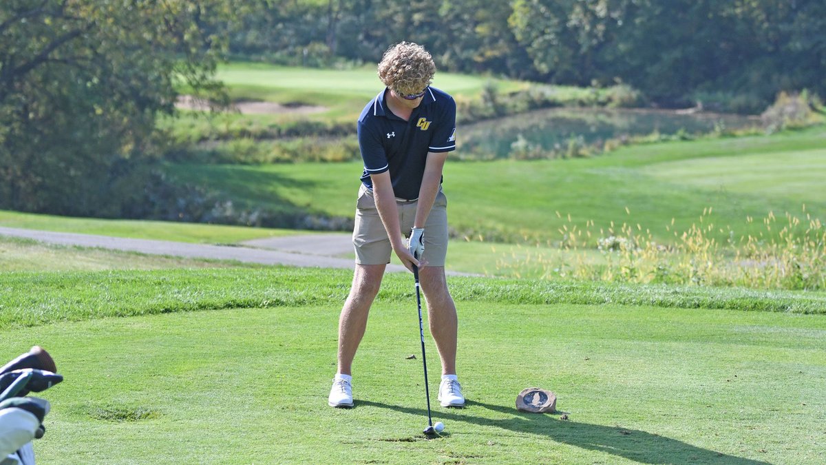 ClarkeAthletics's tweet photo. Tuesday saw Clarke men’s golf finish fourth at the NAIA Midwest Invitational and women’s volleyball earn a win over William Penn.

Read more at the links below ⬇️

⛳️➡️ https://t.co/yyVAuDyQSO

🏐 ➡️ https://t.co/liByztrUcl

#ClarkePride https://t.co/9Jh34aOg1S