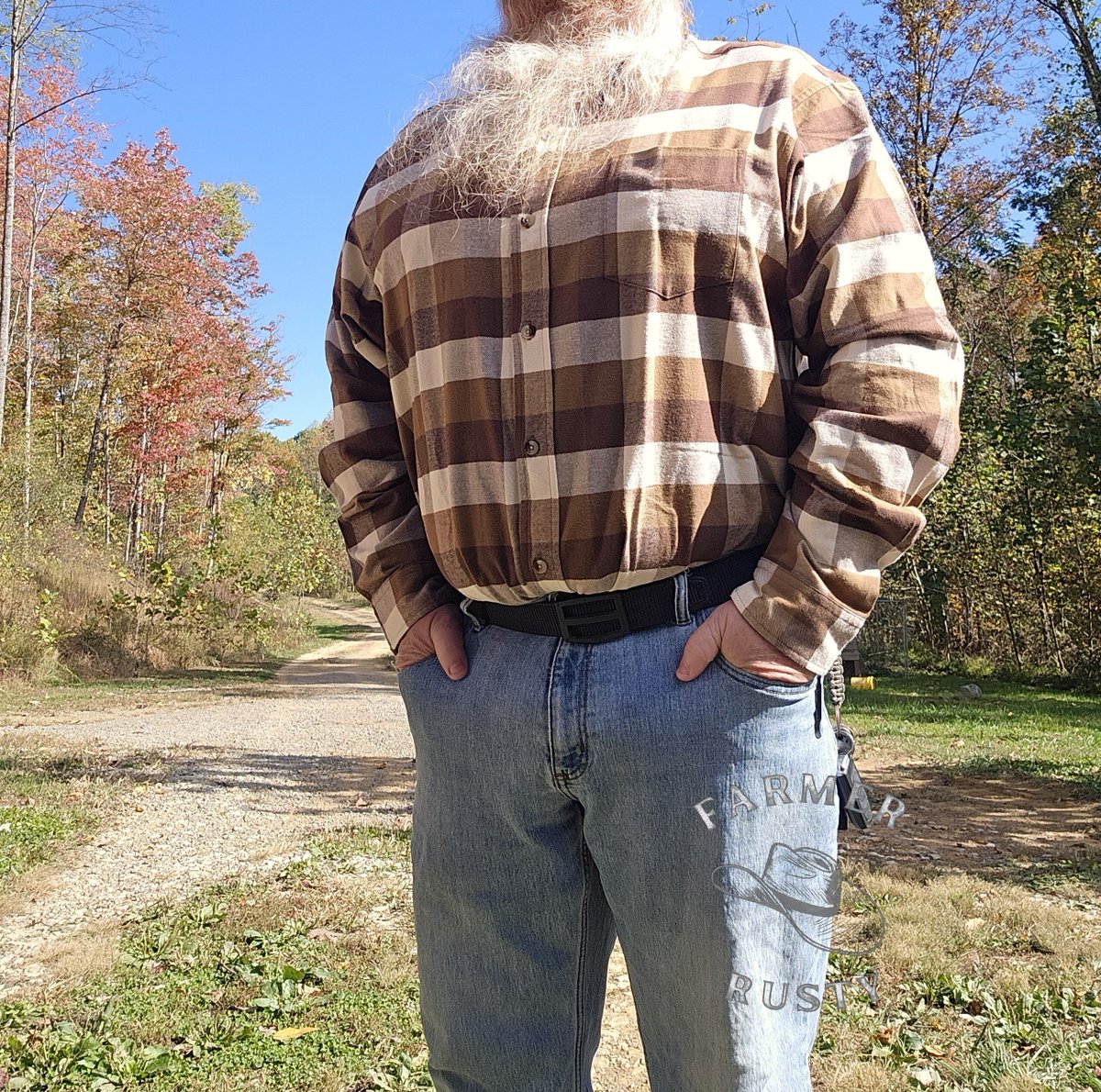 FarmerRustyWV's tweet photo. 🚜 NEW ACCOUT 🚜 
FORMALLY @farmerrusty27

Hi Y'all. I don't care if you call me Farmer or Rusty, just call me 🤠

🔱 Mostly Faceless 
🔱 Soft Daddy Dom 
🔱 Dad Bod 
🔱 Kink/Fetish Friendly 
🔱 9 Dogs
🔱 I Self Sensor All 🐓
🔱 MDNI https://t.co/rvB7OYlBQq