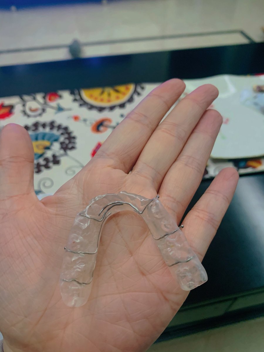 4PW7w3PT8AoX0t6's tweet photo. [Needing a custom dental guard Reach out now!]， https://t.co/Fd2wlZKoV8