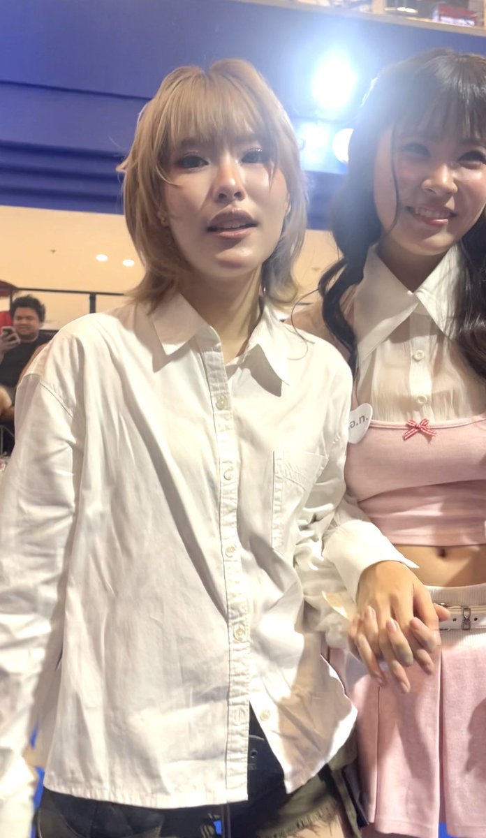 mintwhalee's tweet photo. พิกเชิ้ตขาว น้องมิ้นตาแป๋ว นี่ตรายยย 😩
#Opalmint https://t.co/5ABLEsdrX4