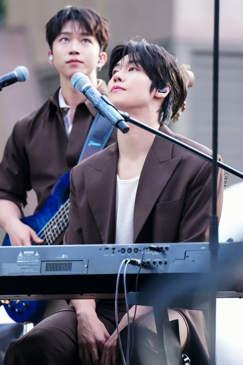 cielo_201014's tweet photo. 260928 KPOPCON FIRSTDROP X N.Flying Special Live [Still] 리허설

아련협

#NFlying #엔플라잉 #이승협 #Still https://t.co/UoNsZKDmwc