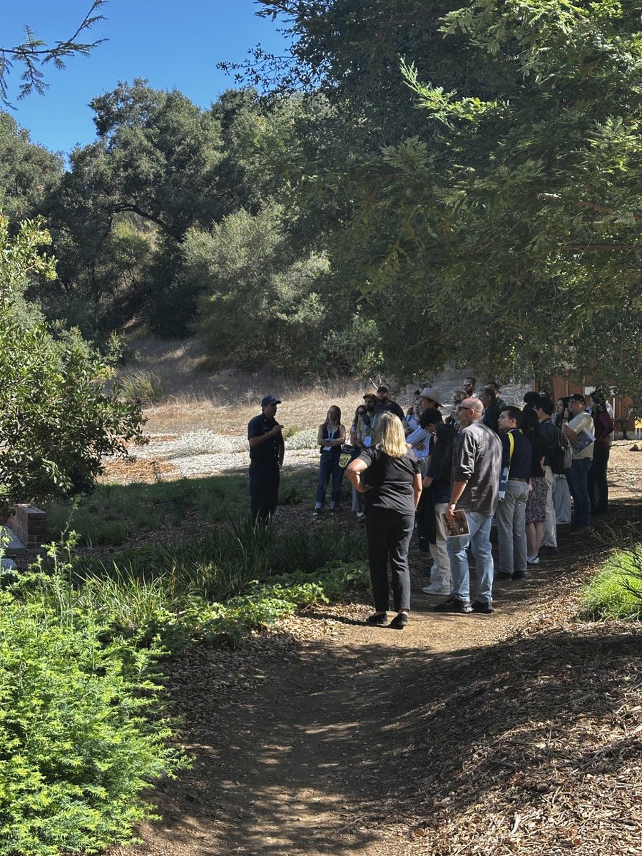 LACOFD's tweet photo. National impact, local roots! 🌍🚒
The #LACoFD Malibu Forestry Unit welcomed 48 landscape architects from across the US (including CA, OR, WA, NY, and CO) during their annual nationwide conference.
As wildfire safety remains a critical conversation, guests toured our demonstration garden to learn about defensive space landscaping and home hardening. The consensus? A fire-department-run educational space like this is exactly what the industry needs.
Huge thanks to Elisa Read (Studio Pappaterra), the Santa Monica Mountains RCD, the SMM Fire Safe Council, and horticulturalist John Greenlee for making this event a massive success! 🌲✨
#WildfireSafety #HomeHardening #LACounty
