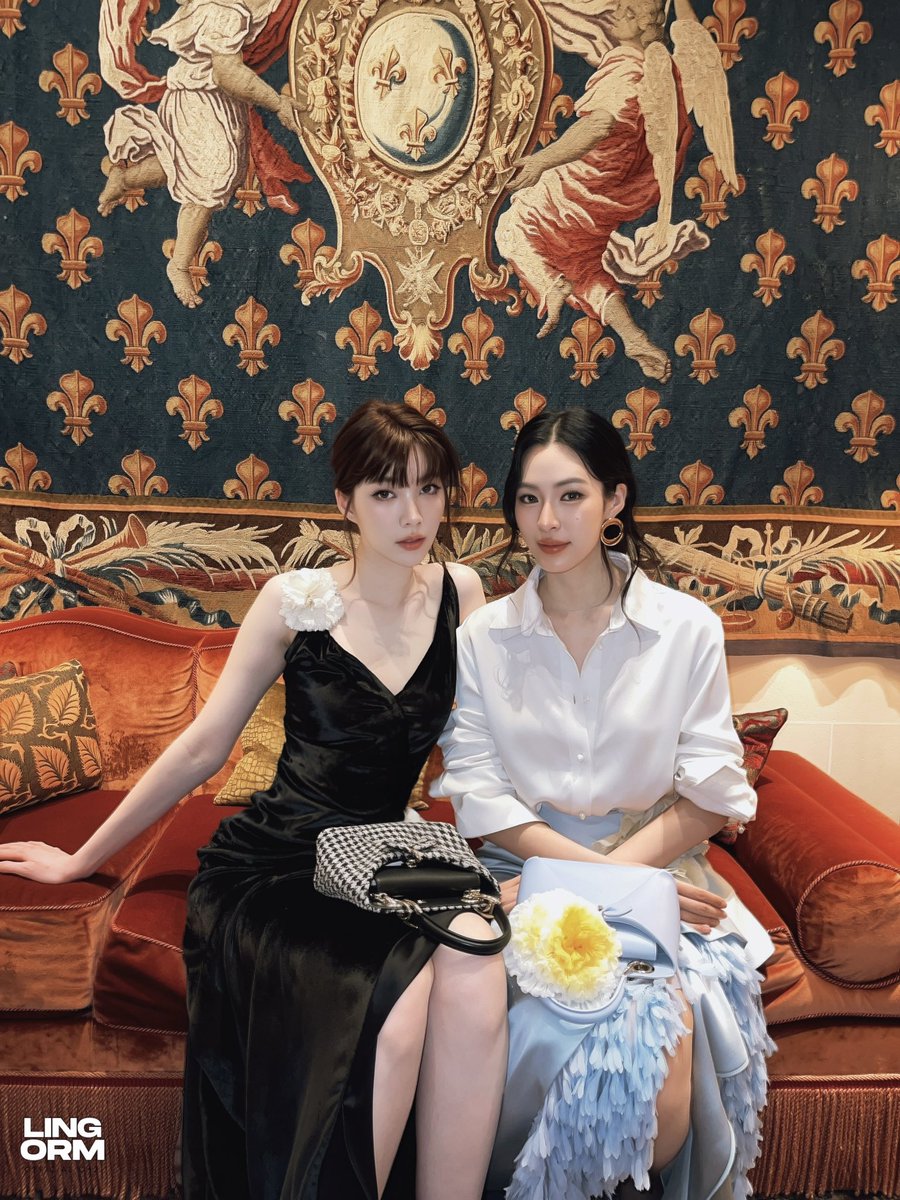 LingOrmCH3's tweet photo. สวยแบบลงตัวสุด ๆ 

LINGORM BA DIOR AT PFW
#DiorSummer27xLingOrm
#LinglingKwong #OrmKornnaphat 
#LingOrm #Dior #DiorSummer27 #PFW https://t.co/xiKGv02Rxg