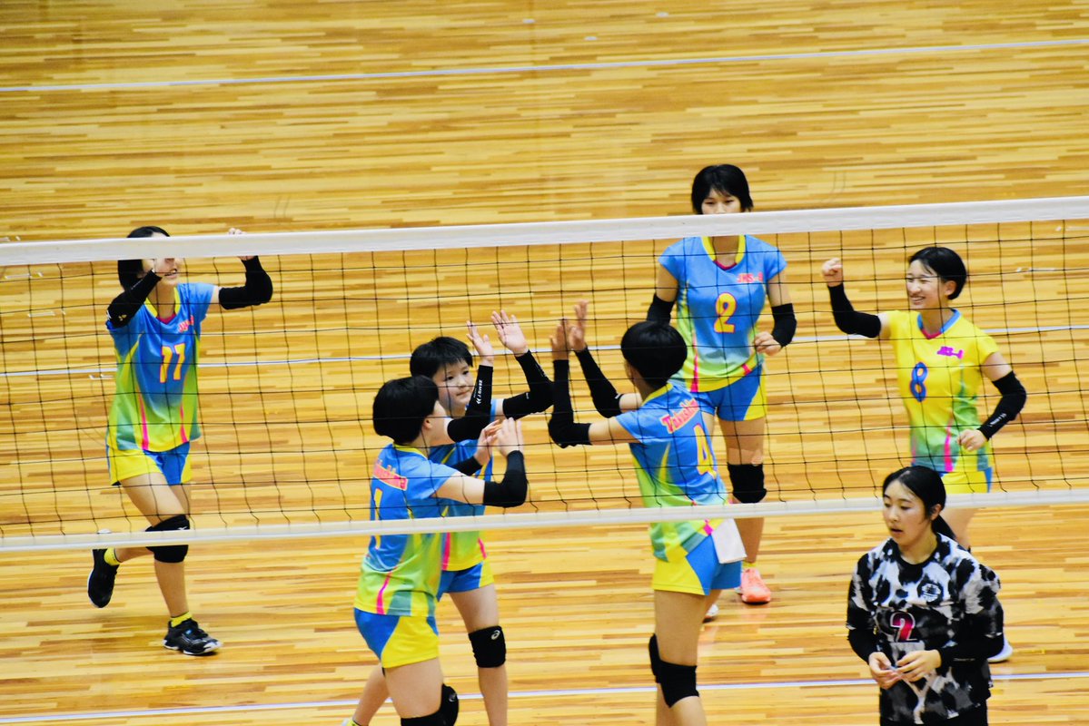 JHS8_U14's tweet photo. 5年連続9回目‼️🏐
✨JVA 29回 全国ヤングクラブバレーボール大会✨
U-14 女子 MARINの部に参加してきました。

目標に掲げていたところ迄は、いくことが出来ませんでした💦

これからまた目標に向かって『修行』していきましょう😊👍

新規入部者も、お待ちしてますね❣️ https://t.co/UepGl0GEuV