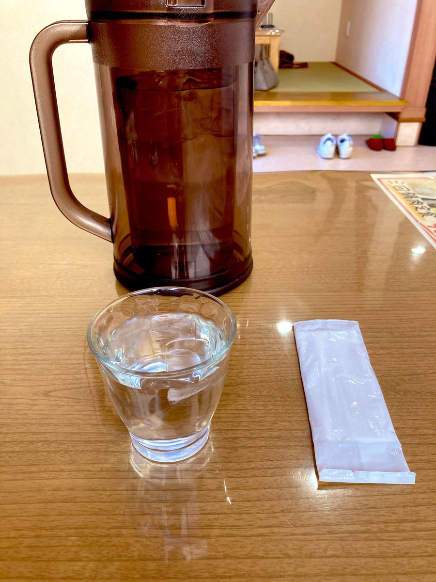 rasukaru1ramen's tweet photo. バイクツーリング🏍️
暑すぎず寒すぎずバイク流すのには
ちょうどいい気温清々しい秋晴れ☀️

先ほど村田町でお昼フラれ💔
あの時間からのこちらへ訪問だと
営業終了まで微妙で
ダメもとで来たけどギリギリ間に合った😮‍💨
かんのさんは
13:30で昼の部営業終了なので😅

#中華料理かんの https://t.co/wl2aDv98tC