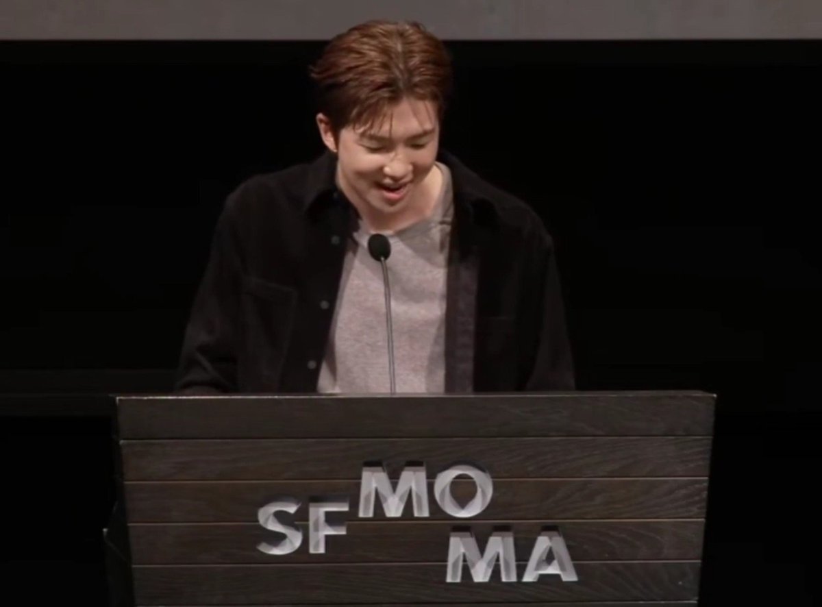 Arab_Armys_Vote's tweet photo. خطاب نامجون الكامل في متحف سان فرانسيسكو للفن الحديث (SFMOMA) ✨

https://t.co/stkiFVlfe9

@BTS_twt https://t.co/rLOGt43cR7