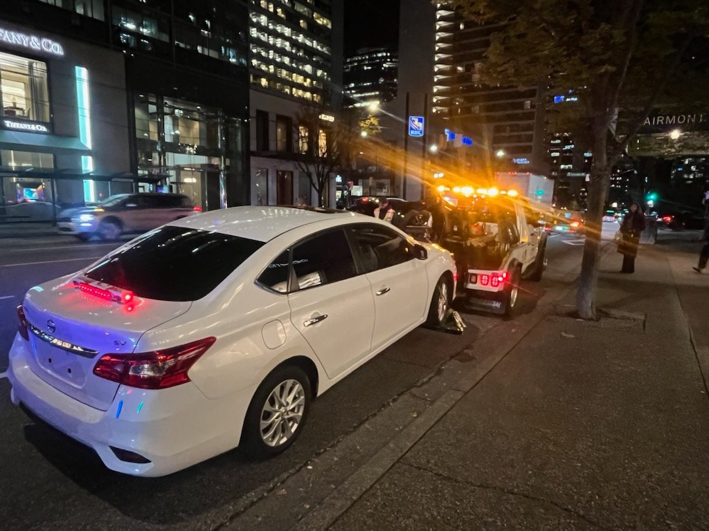 VPDTrafficUnit's tweet photo. 7:30 tonight at Burrard and Alberni, New driver with plates taken from another vehicle. Multiple fines totaling around $1000 for No Insurance, Tinted windows, Use electronic device etc. Vehicle towed. 
#DriveSafe #WeAreOutThere https://t.co/zCHPlqEkTf