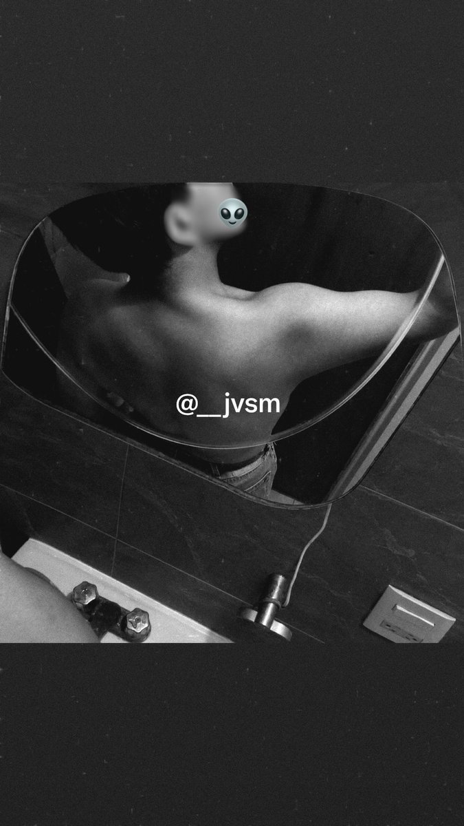 __jvsm's tweet photo. siempre salgo cachondito de la prepa 😔🐥 https://t.co/mGBUdlqCN1