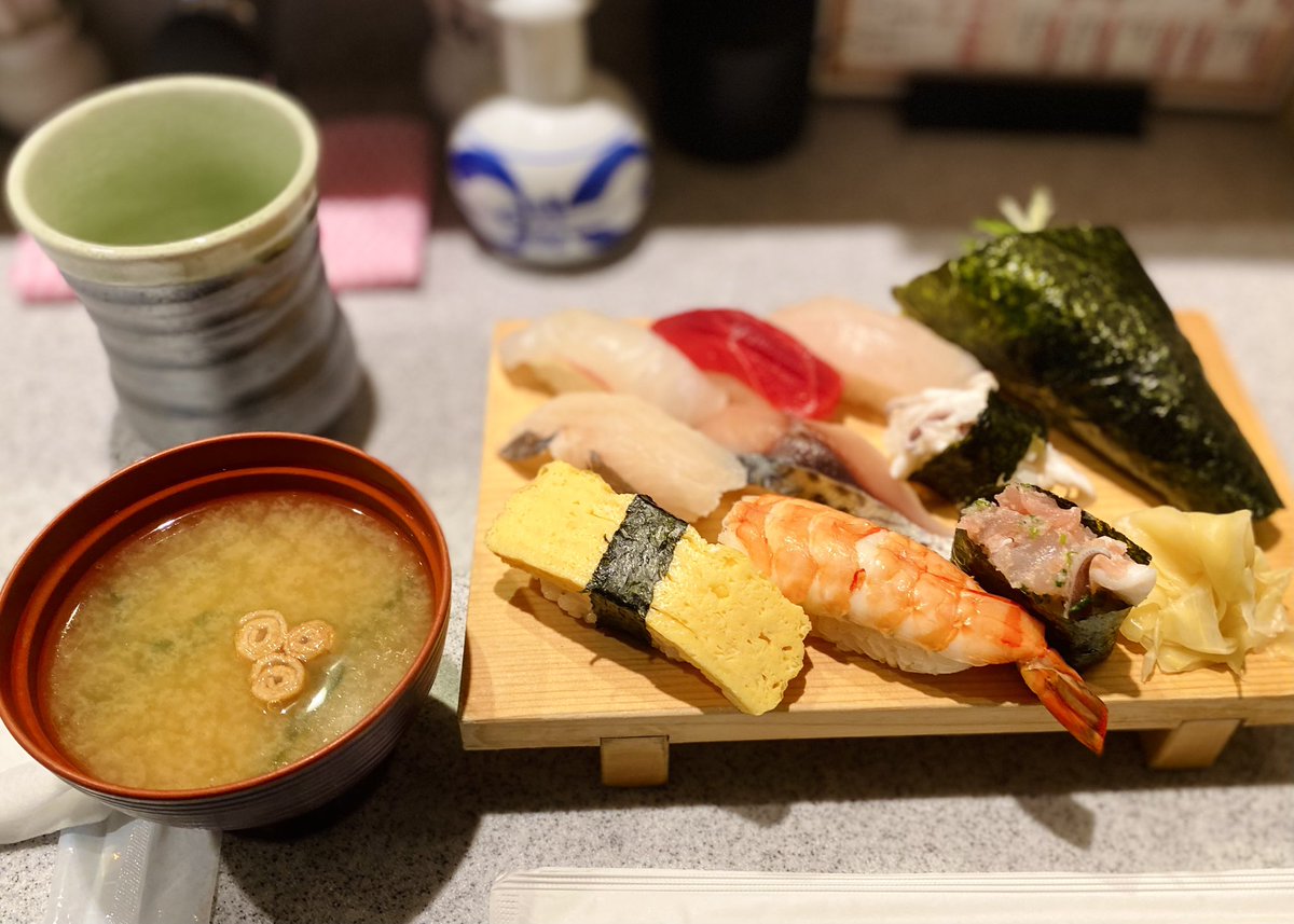 sosuke_ochiri's tweet photo. うへへ https://t.co/6XDUHsJFJd