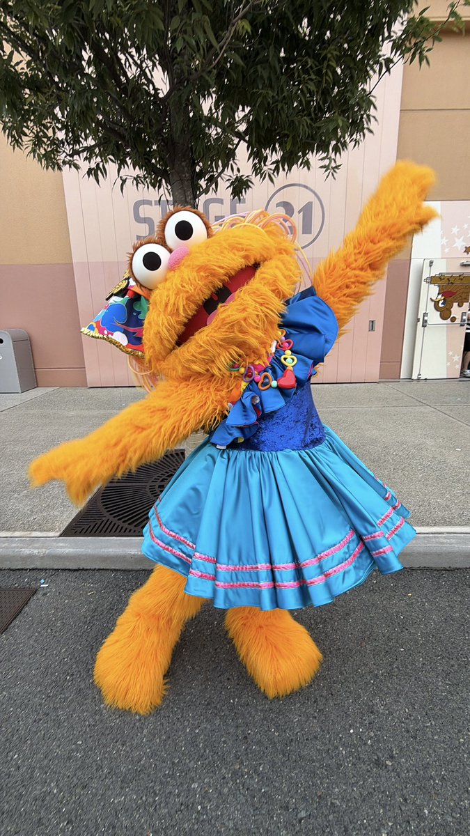 cheese1731's tweet photo. ハッピーバースデー🎂
ゾーイちゃんおめでとう🎉✨
#USJ #USJファン #セサミストリート https://t.co/jXyiOu7x1k