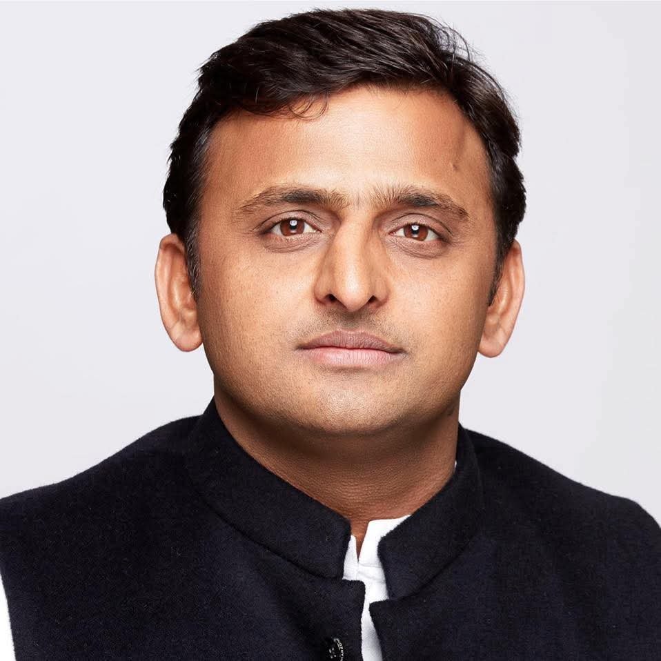 IAasMohd's tweet photo. डियर @yadavakhilesh प्रदेश के मुसलमानों को होने वाले राज्यसभा चुनाव में एक मुस्लिम उम्मीदवार चाहिए, मत भूलिए हमने 92% वोट PDA को दिया है। 

11 बजे होने वाले नामांकन को तुरंत रद्द करके, किसी मुसलमान का नामांकन दर्ज होना चाहिए, अन्यथा आने वाले विधानसभा चुनाव में समाजवादी पार्टी को इसका खामियाजा भुगतना पड़ेगा..!