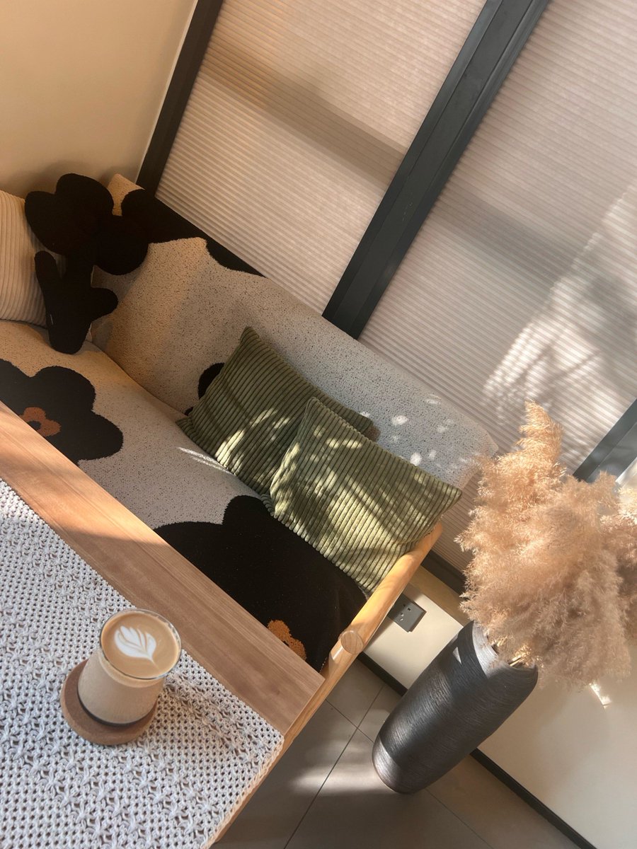 ainewnormag3's tweet photo. [This post exposes a casual vibe of showing off trivial joys in daily life]， https://t.co/H8Wq0ak8Fj
