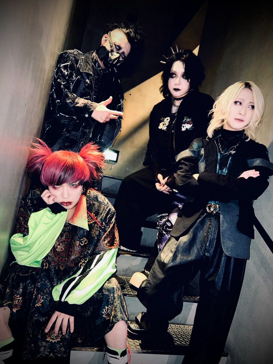 hayato_codomo's tweet photo. バグサミ2026一番手ｺﾄﾞﾓﾄﾞﾗｺﾞﾝでした。
早い時間から共に音楽してくれた皆ありがとうございました。ﾒﾁｬ楽しかったです。
僕らの音楽が一人でも多くの人に刺さってたらいいなと願うばかりです。
次は川崎でお会いしましょう。
またね!! https://t.co/MVK6u48WE1