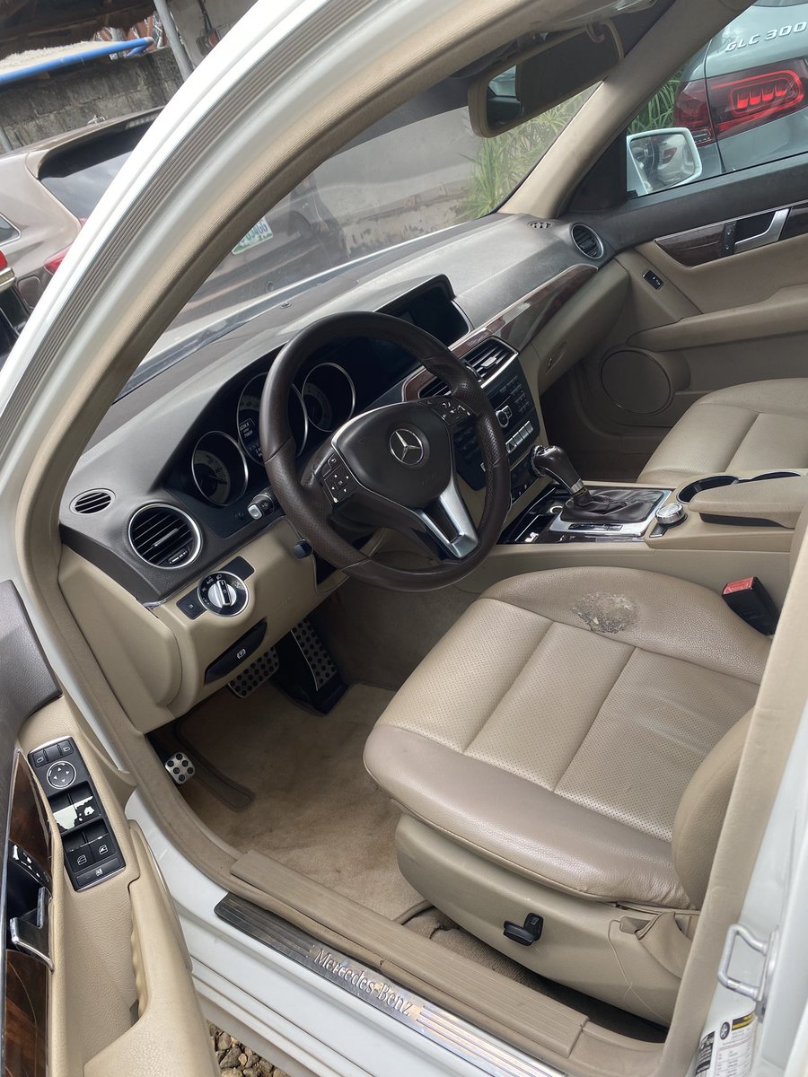 hanniya15's tweet photo. π¨ JUST IN - ABUJA REGISTERED C300 4MATIC π¨
Mercedes-Benz C300 4MATIC 2013
White | Panoramic Roof | KUJ-83EG
Buy & Drive - Nothing to Fix!
π° β¦10M NET - BEST PRICE IN
π Location: Abuja
#QueenRideAutos #AbujaCars #C300 #MercedesForSale #BuyAndDrive https://t.co/epRlHUIfM5