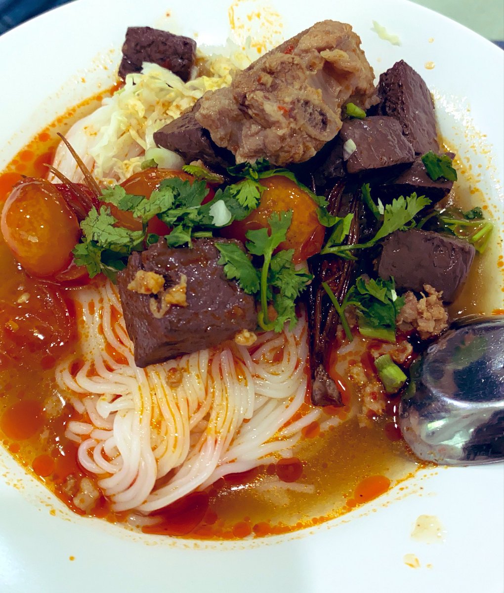 lookatme9182's tweet photo. คำแรกขึ้นสมอง คำ���ี่สองขึ้นสวรรค์ #เชียงใหม่ https://t.co/kqrM9crOsD