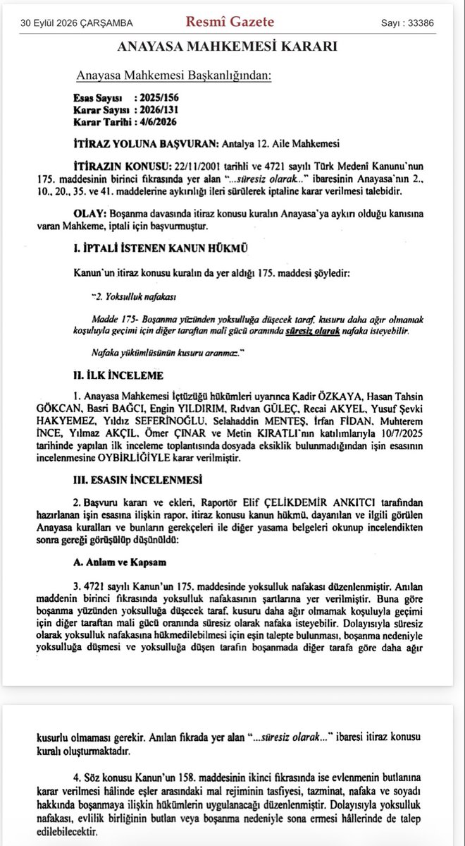 TalatCANBOLAT's tweet photo. Bir Avukatın görüşü daha Anayasa Mahkemesi kararına dönüştü; Kamuoyunda süresiz nafaka olarak bilinen, Türk Medeni Kanunu'nun 175. maddesinin birinci fikrasında yer alan “Boşanma yüzünden yoksulluğa düşecek taraf, kusuru daha ağır olmamak koşuluyla geçimi için diğer taraftan mali gücü oranında SÜRESİZ olarak nafaka isteyebilir./Nafaka yükümlüsünün kusuru aranmaz” hükmünde yer alan “SÜRESİZ” ibaresini Anayasaya aykırı bularak iptal etti. İptal hükmü 9 ay sonra yürürlüğe girecektir. 

Anayasa Mahkemesi 17/5/2012 tarihli ve E.2011/136, K.2012/72 sayılı kararında süresizlik unsurunun nafaka alacaklısının her hâlükârda yaşamı boyunca yoksulluk nafakası alacağı anlamına gelmediğini, yoksulluk nafakasının sosyal dayanışma ve ahlaki düşüncelerin bir sonucu olduğunu, süresiz nafaka öngörülmesinin ise sosyal hukuk devleti ilkesinin bir gereği olduğunu belirterek kuralın Anayasa'ya aykırı olmadığı sonucuna ulaşmıştı. Anılan gerekçede itiraz konusu kuralın her durumda süresiz nafaka verilmesi zorunluluğunu öngörmediği değerlendirilmişti.

https://t.co/mW3BzTDROJ