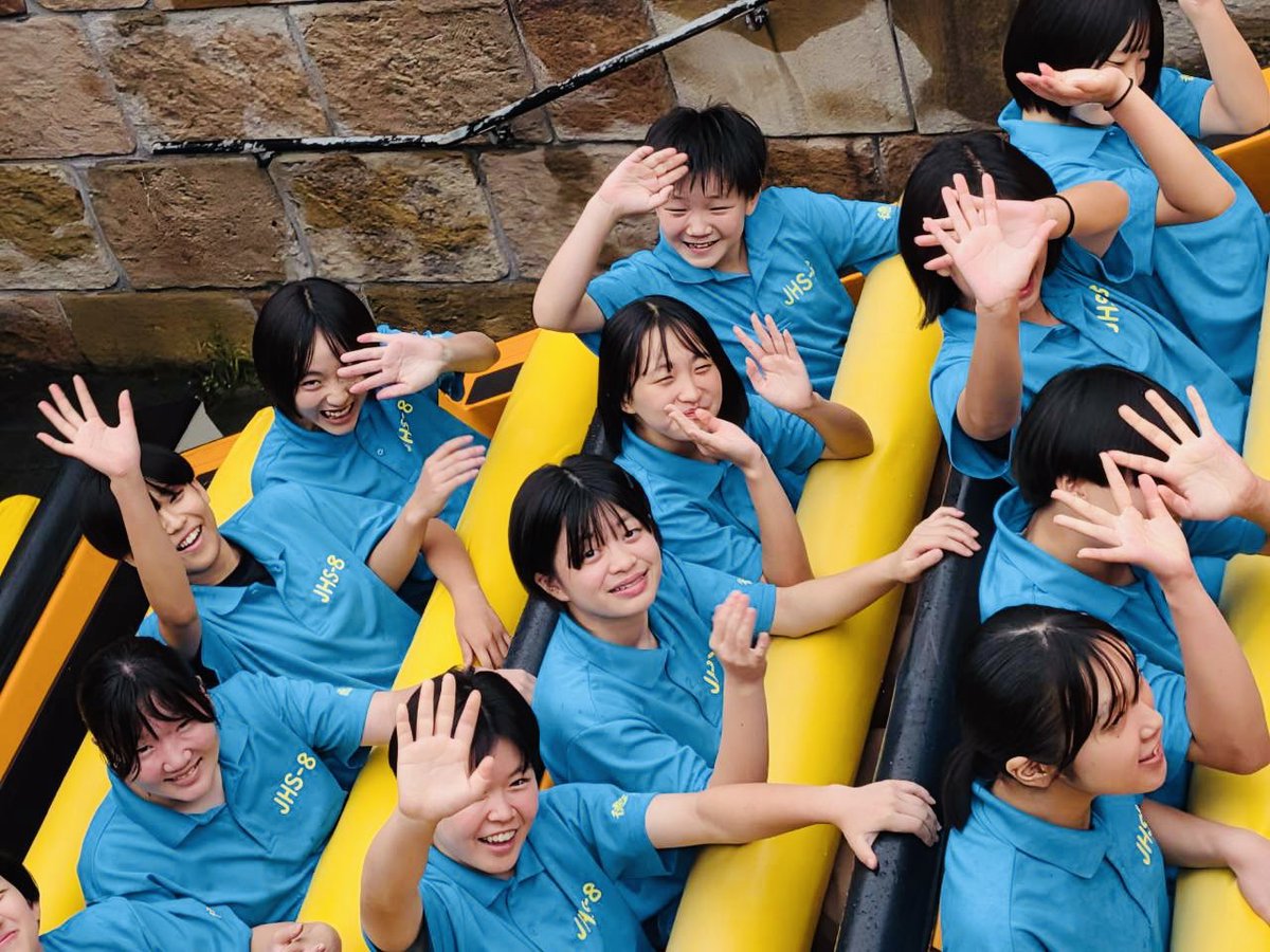 JHS8_U14's tweet photo. 昨年は終わるが遅かったので、来ることが出来なかった【マリーナシティー&amp;黒潮市場】‼️

選手たちの気持が切り替わる速さ😱💦
ある意味、凄いと思います。

これからは、受験勉強との闘いが待っています。
しっかりと勝ち残れるよう、期待しております👍 https://t.co/TO7gl1wfMP