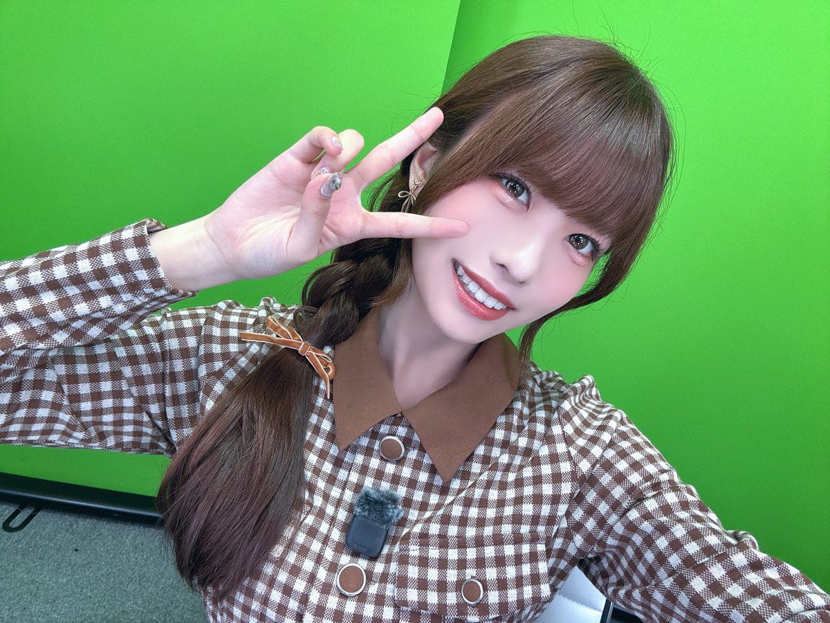 miya_minato1216's tweet photo. #湊SC ご視聴いただきありがとうございました🥰

たくさんの村人のお願いごとを聞けましたね👂
力仕事が多いのは頼られてるってことだよね、多分…！🙂

最後に釣った白いザリガニが激レアということを、スタッフさんに教えてもらいました…🦞✨豪運だ🍀

来週もお楽しみに💞 https://t.co/scRiNYLFuN