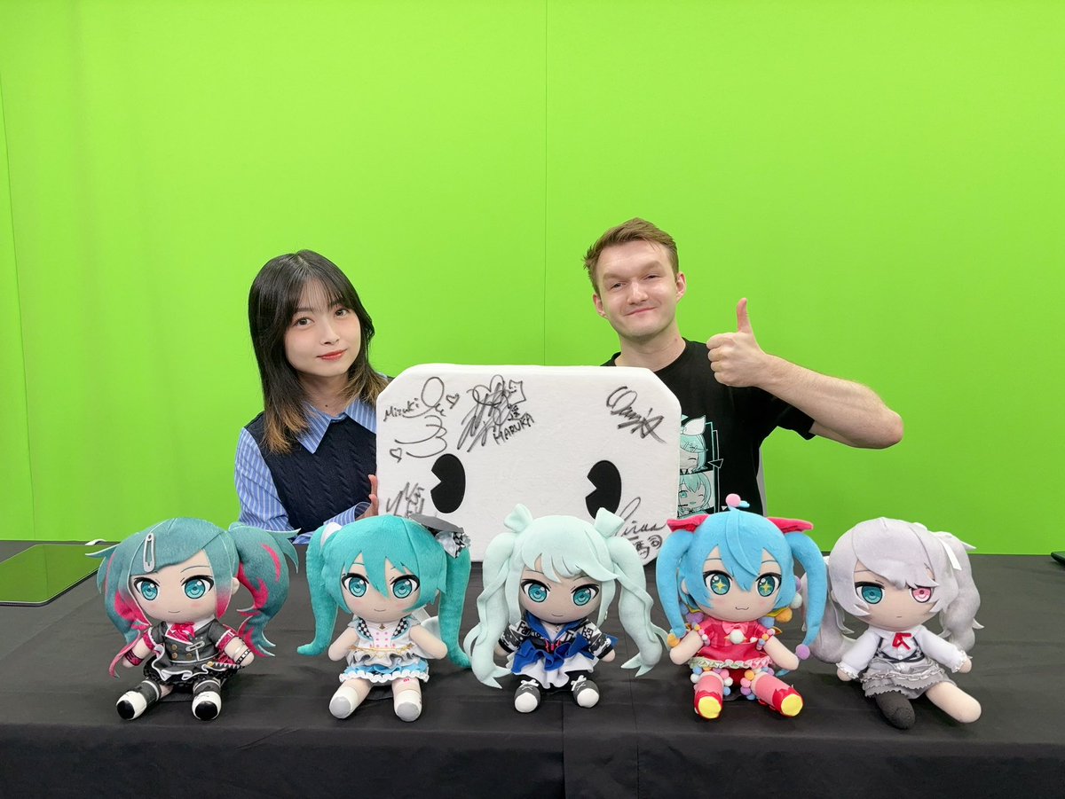 yoshioka_mayuC's tweet photo. Thank you everyone ‼︎

グローバル版の生放送も楽しかったです！！
リアルタイムでのコメントも嬉しかった！！
ありがとうございました✨ https://t.co/D1F1wvShkF