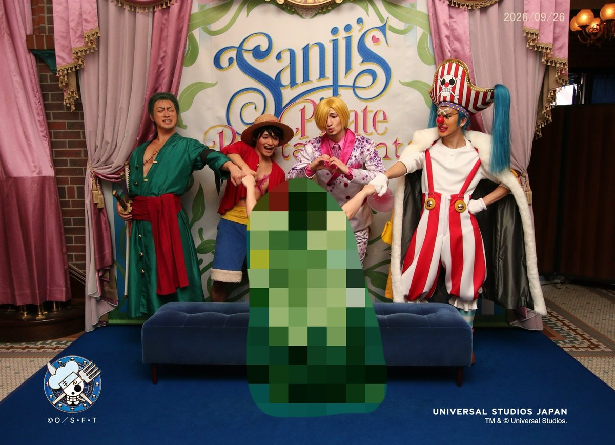CRCDL9511's tweet photo. 最後の写真の時に「みんなでグータッチしたいです！」言うたら他の人はノリノリなのにサンジ君だけすごい嫌そうな顔してて「みんなでしよ？」って誘っても嫌そうでめっちゃショックだったんだけどシャッター押す瞬間に急に写真のポーズ決めてくれて普通にホレた🫠❤️
#サンレス
#USJワンピース https://t.co/w4J7X78d7g