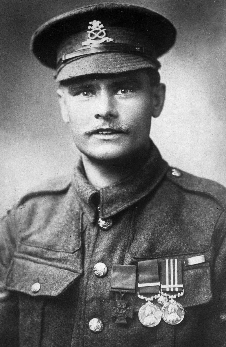 HeroesOfBritain's tweet photo. This gardener carried three wounded men through enemy fire.

On 3–4 October 1918, during WW1 at Mannequin Hill in northern France, William Coltman, a Sunday-school teacher who would not kill, went forward alone three times, carried comrades out, and tended wounded for 48 hours.

He returned to gardening.