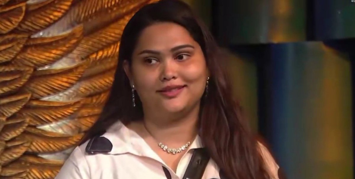Itz_Ranjith_X's tweet photo. #Sandra is far much better than #Ashmitha 💯🙂

Sandra>>>>>>>>Ashmitha 🤡

#BiggBossTamil #BiggBossTamil10 https://t.co/W8AotK2qcP