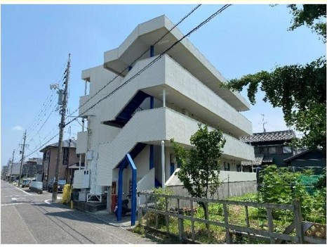 zeroestatejp's tweet photo. 【新着｜愛知県刈谷市松栄町一丁目2番3・1棟アパート】
東海道本線「野田新町」駅　徒歩4分／賃貸中
価格：9,280万円
表面利回り：9.5%
築年：平成4年3月
写真・物���概要・お問い合わせはこちら
https://t.co/w3YzD4Ncwr https://t.co/B6b5TkGotp