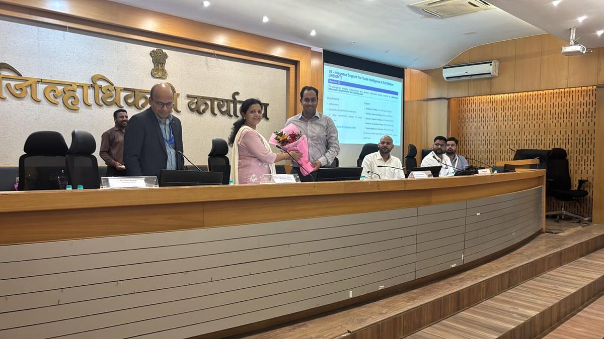 Plexconcil's tweet photo. 🚀 Empowering #MSMEs: #PLEXCONCIL Export Awareness Workshop in #Nashik 🌐
PLEXCONCIL successfully hosted a comprehensive #Export Awareness Workshop at Nashik equipping local #Plastic manufacturers and merchant exporters with the tools to expand globally on 10 Sept 2026. #EPM https://t.co/xadwSD71y7