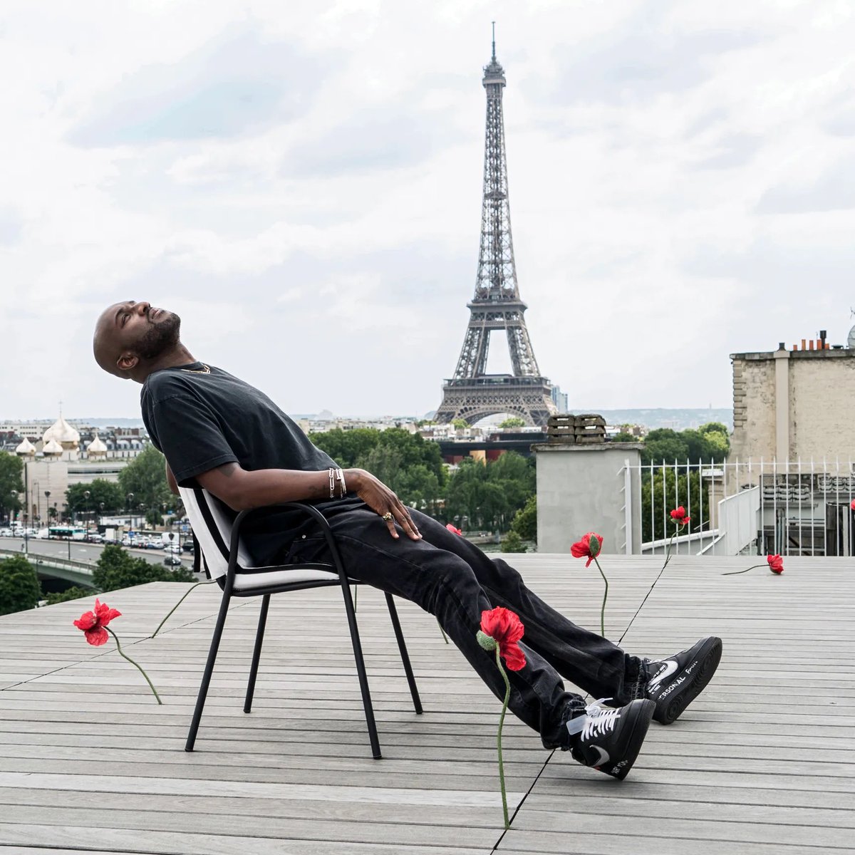 RapWikip's tweet photo. Happy birthday to Virgil Abloh, he would’ve turned 46 today 🎈

SEP 30, 1980 — NOV 28, 2021 🕊️ https://t.co/rEmOtxPAh3