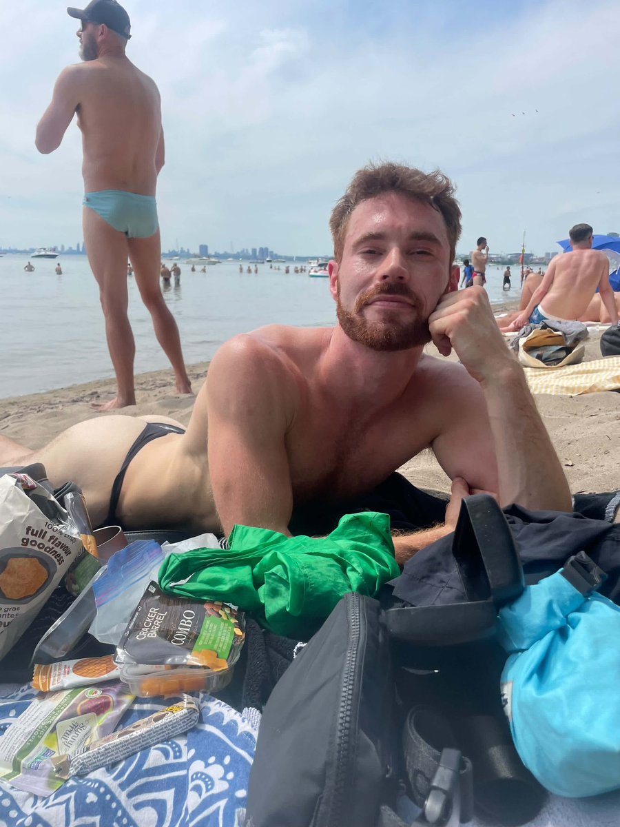 Frankietl4's tweet photo. No longer wearing anything but thong swims to the beach https://t.co/I4W89VemZn