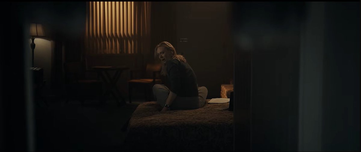 KIRATODO_'s tweet photo. #TheCycle
Director : Jordan Downey
Genre: Thriller, Horror
111mins
⭐⭐⭐

เเอบเสียดายที่หนังมันโปรโมทว่าเป็นมนุษย์หมาป่า ถ้าปล่อยให้คนดูไปรู้เองในโรงมันน่าจะเฮี้ยนดีกว่านี้

ในช่วงเเรกของหนังจะเป็นการสืบสวน บรรยากาศทำได้ดีทีเดียว เเต่การดำเนินเรื่องเเอบเอื่อยน่าเบื่อ ง่วง (1) https://t.co/bpbGmJFEyi